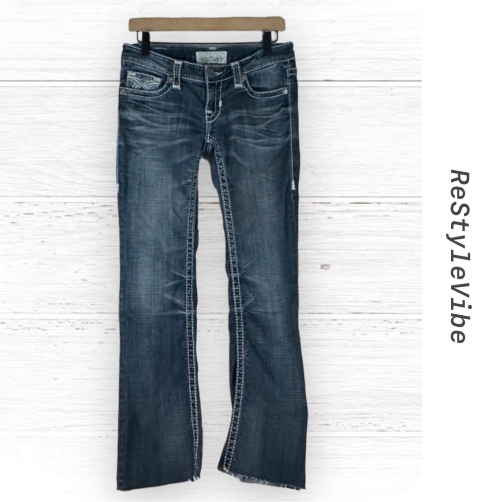 BIG STAR Women’s Size 27 Denim Jeans Liv Boot Fit Low Rise Style Stretch Raw Hem